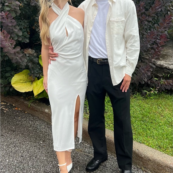 Beyond Classy White Satin Halter Midi Dress Size XS White - Picture 3 of 9